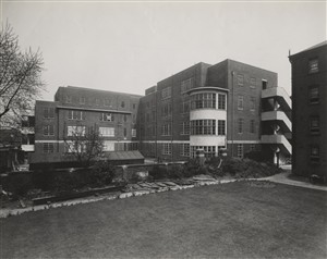 Photo:Rear elevation of the new Maternity Block from south-west, April 1940 (catalogue reference: SC01601-B9721)