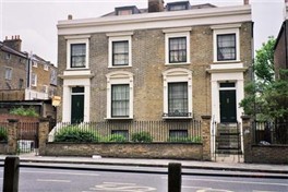 Photo:270-300 Dalston Lane